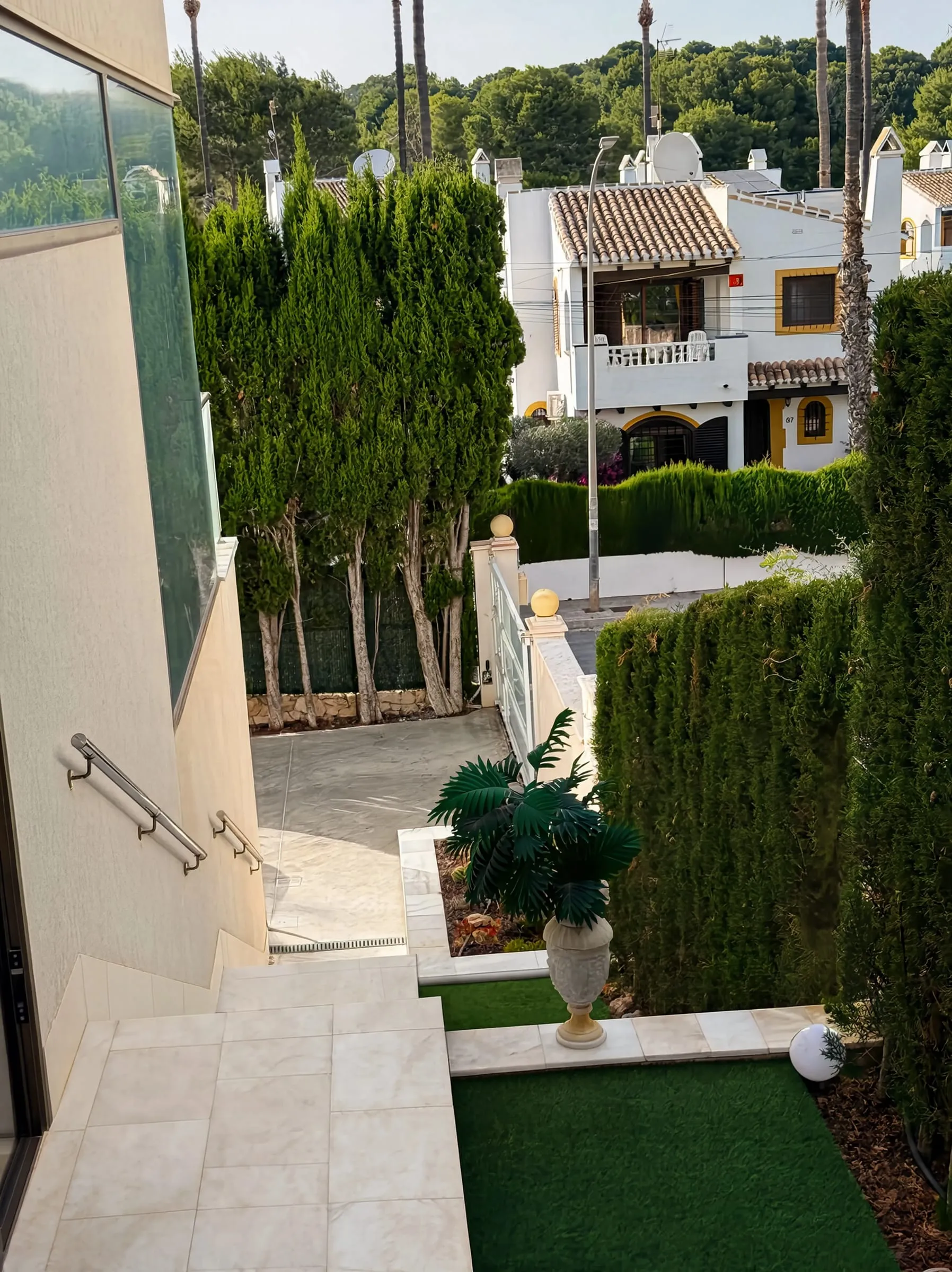Jardín — Villa Capitan, Villamartín