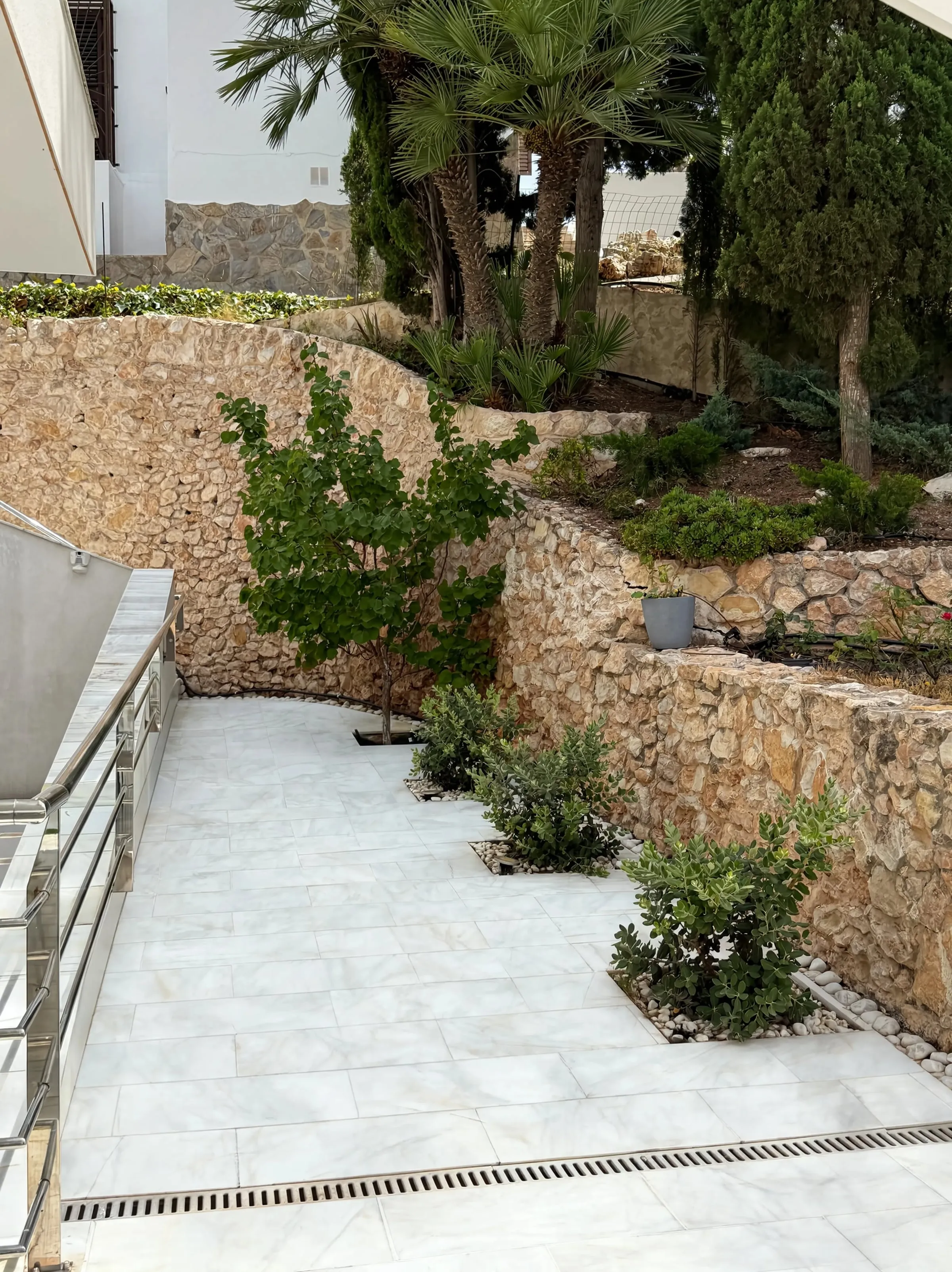 Jardín — Villa Capitan, Villamartín